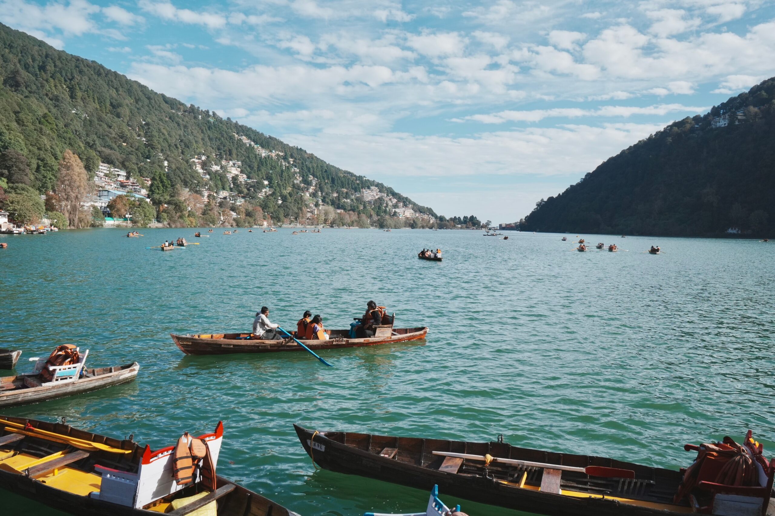 delhi to nainital by innova crysta