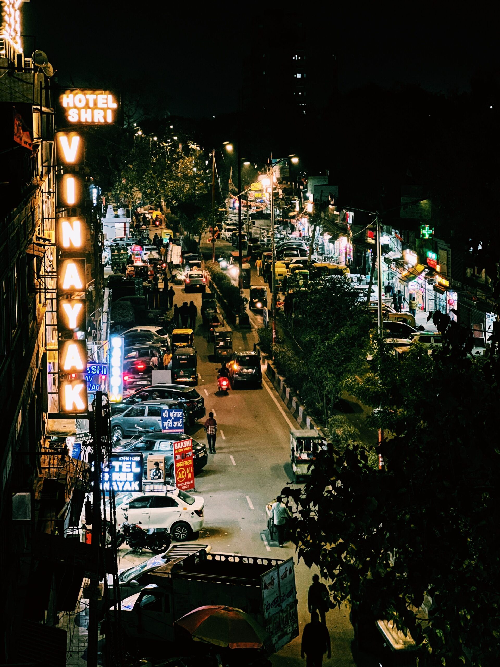 Delhi to Mussoorie by Innova Crysta